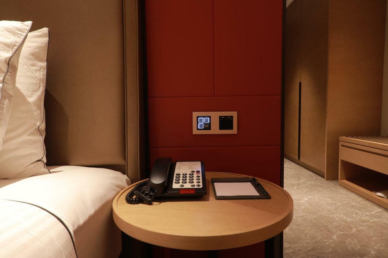 Echeng Hotel Changsha Luaran gambar